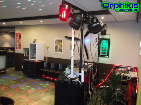 OrphilusDiscoMobile01